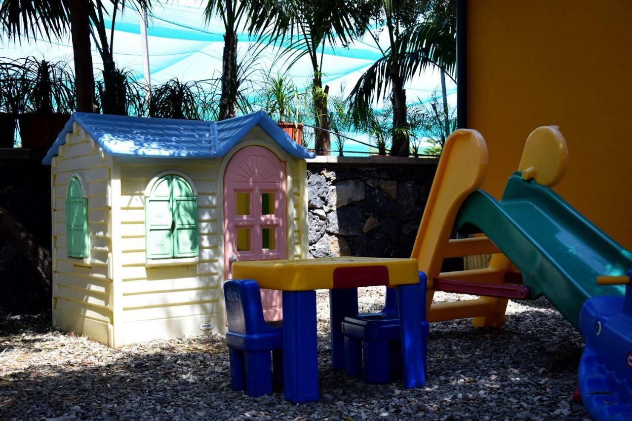 Riviera Degli Eucalipti - Cottage In Riva Al Mare Acireale Ngoại thất bức ảnh
