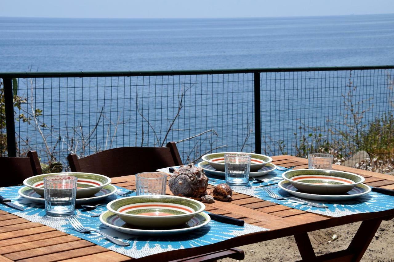 Riviera Degli Eucalipti - Cottage In Riva Al Mare Acireale Ngoại thất bức ảnh